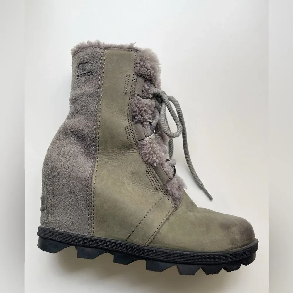 Sorel Women's Joan Joan of Arctic Wedge Shearling Boots Size 7.5
